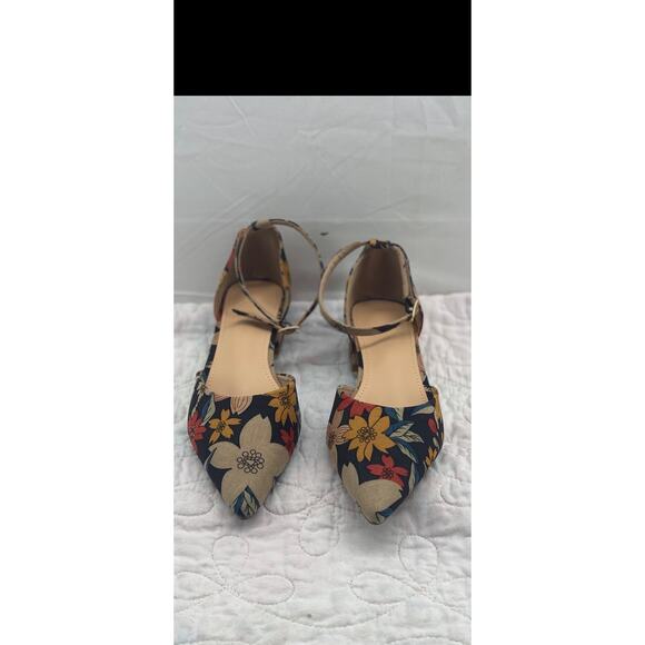 New Floral women’s 38 strap block Heels - Picture 1 of 6